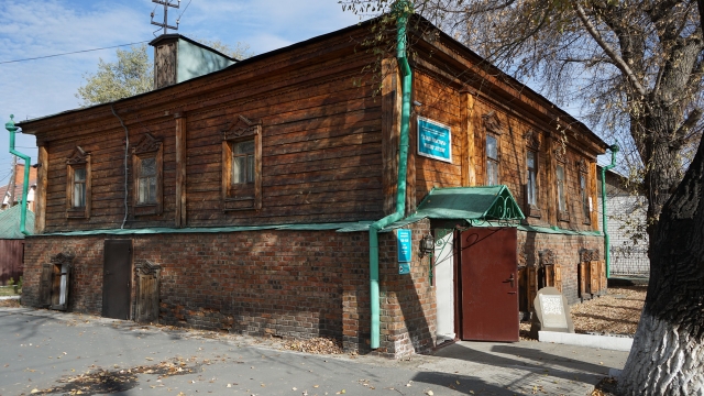 СЕМЕЙДЕГІ «АЛАШ АРЫСТАРЫ» ҮЙІ