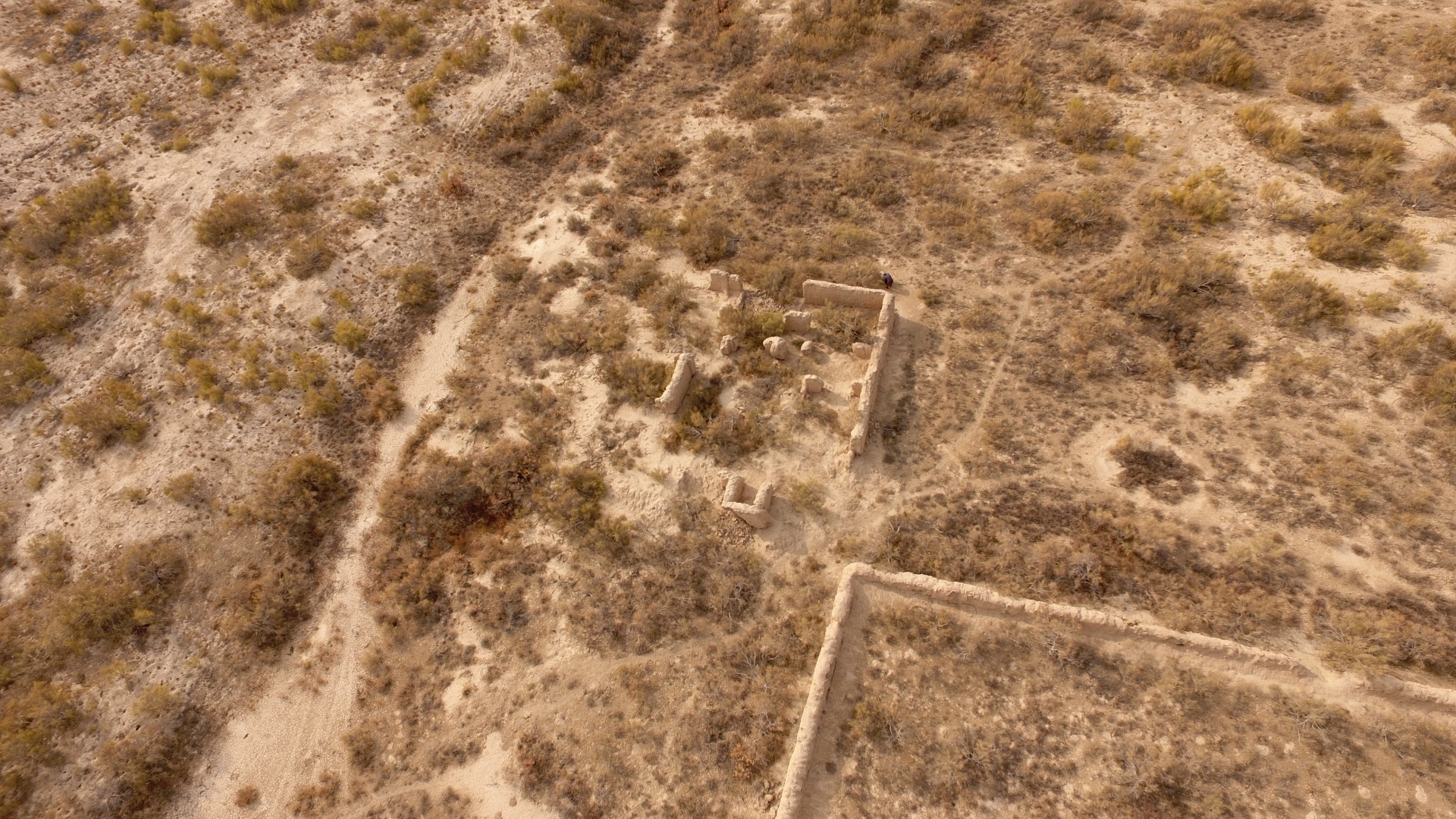 Табиғатта босаңсыған орыс қыздары порно видео