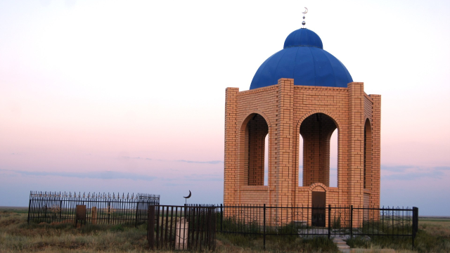 Баймырза әулие Теңізбайұлының кесенесі