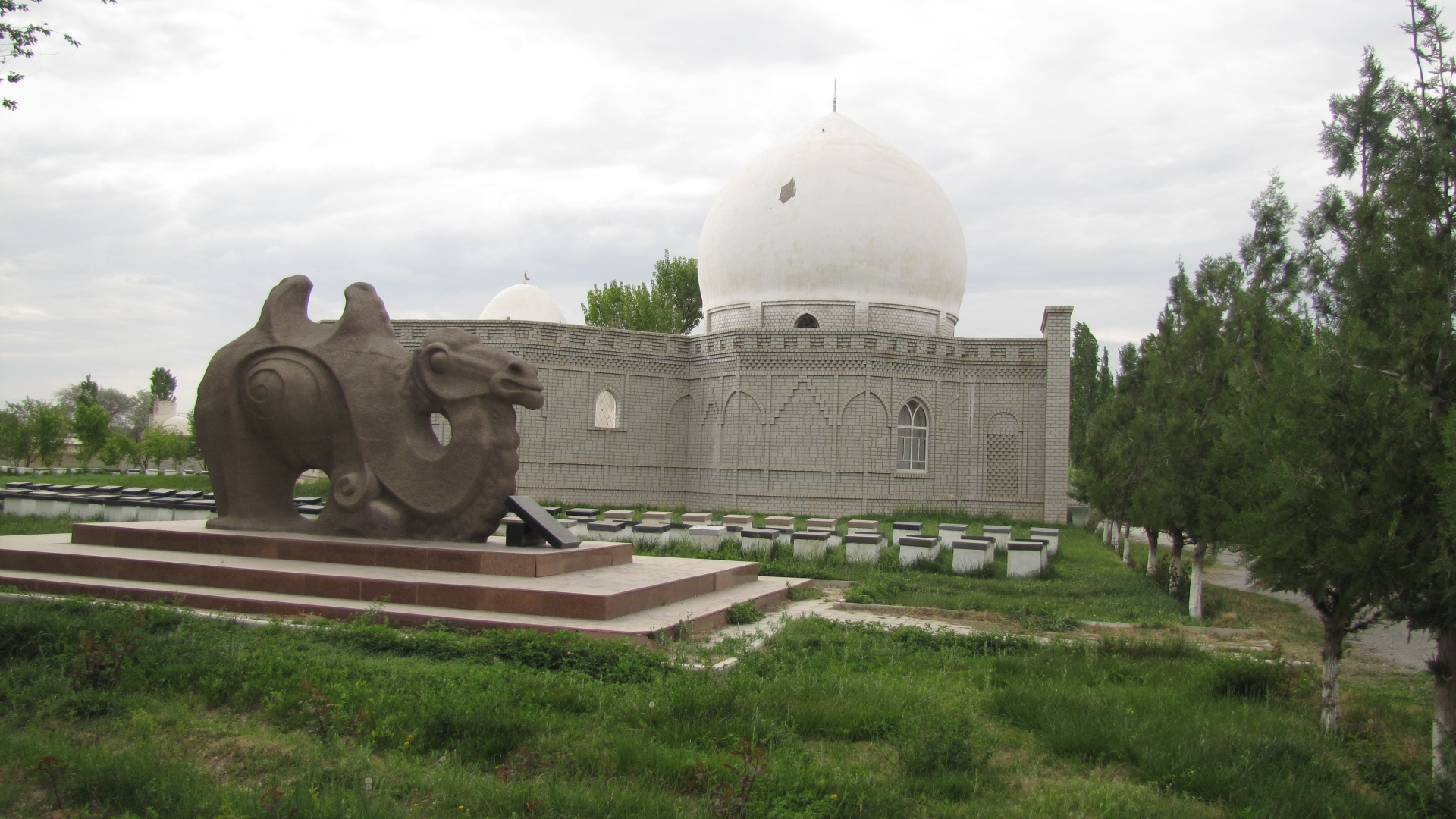 Қарабура кесенесі